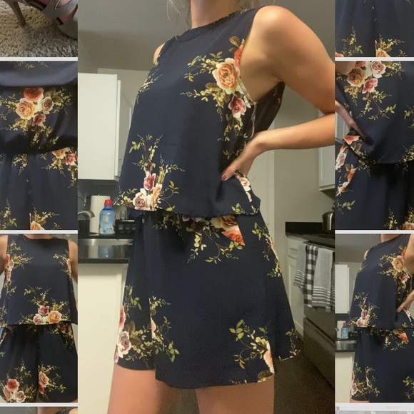 Floral Boutique Romper - Picture 2 of 4